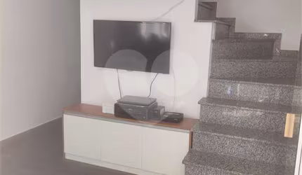 SOBRADO EM CONDOMINIO NO JAÇANA
