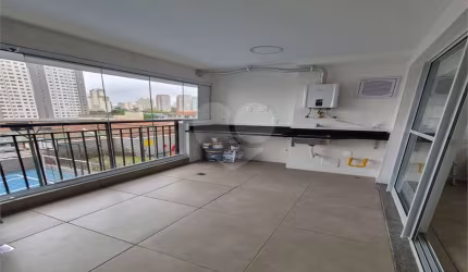 Apartamento com 2 dormitorios e 1 vaga na Barra Funda - Zona Oeste - SP