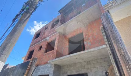 APARTAMENTO À VENDA VILA GUILHERME - 03 DORM - 01 VAGA - QUINTAL PRIVATIVO - SACADA