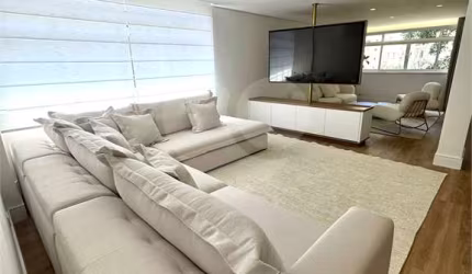 More no melhor do ITAIM-BIBI em um apartamento de cinema! - PORTEIRA FECHADA