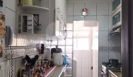Apartamento de 65m² com varanda ,3 quartos, Horto Florestal, São Paulo
