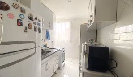 Apartamento no Lauzane Paulista com 2 dormitórios