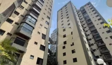 Vendo Apartamento de 1 Dormitório na Rua Frei Caneca, São Paulo