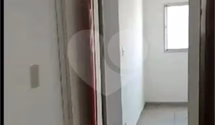 Apartamento na Liberdade para venda