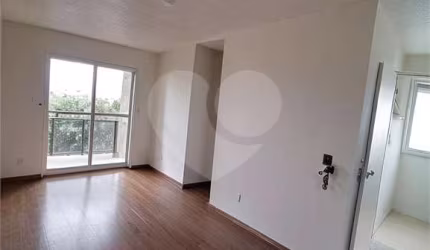 Apartamento 3 Quartos, sacada e garage, Lazer Completo e Fácil Acesso ao Metrô Tucuruvi