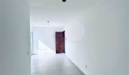 Apartamento 2 dormitórios 1 vaga 40m² Vila Nova Mazzei