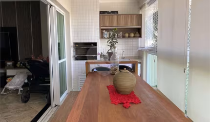 Apartamento mobiliado para venda na Água Fria