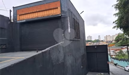 Oportunidade excelente predio comercial ou Salão comercial na Avenida Santa Ines