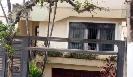 Sobrado com 3 quartos no Mandaqui com 5 vagas de garagem