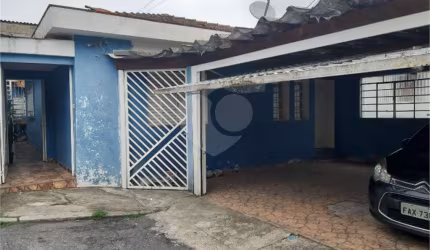 Casa Pronta para Morar na Vila Gustavo, São Paulo - 3 Quartos, Churrasqueira .