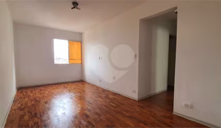 Imóvel de 70m² sala de estar de 2 ambientes 02 quatros 1 vaga Vila Romana