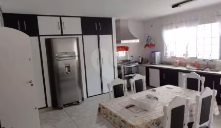 Casa terreá com 3 dormitórios para venda no bairro Água Fria em São Paulo