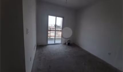 Apartamento Tucuruvi 54,25m2, 2 quartos, sala, varanda, cozinha, banheiro, área de serviço e 1 vaga