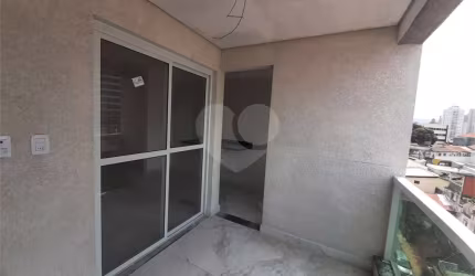 Apartamento com 63,70m2, 2 quartos, sala, varanda, cozinha, banheiro, área de serviço e 1 vaga