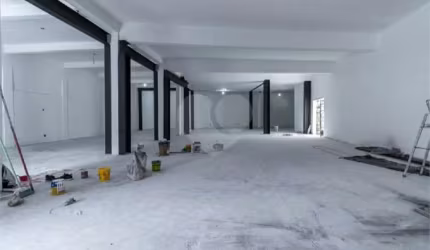 Salão Comercial Todo Reformado com 420m² Jaçanã!!!