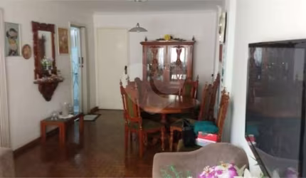 Apartamento em Bela Vista