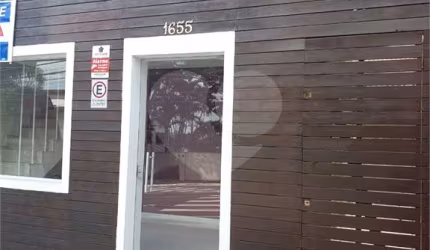 Sobrado Comercial Agua Fria, com 3 vagas , 6 salas , quintal com Edicula ....ao lado colegio
