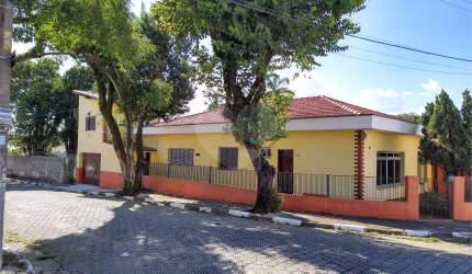 Excelente casa térrea no bairro da Vila Rosália