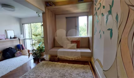 Apartamento Mobiliado com 1 dormitório - Alto de Pinheiros
