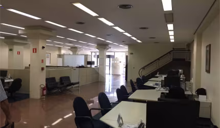 Prédio Comercial - Santana