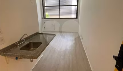 Apartamento-São Paulo-VILA MADALENA | Ref.: REO1048545
