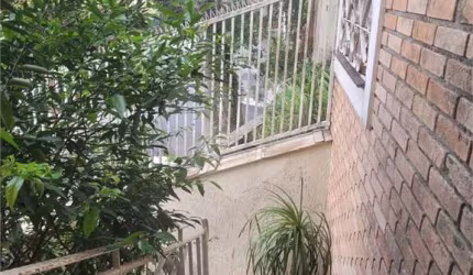 SOBRADO 3 QUARTOS NO JARDIM FLORESTA ZONA NORTE