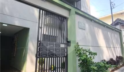 Apartamento a venda na Cidade Patriarca