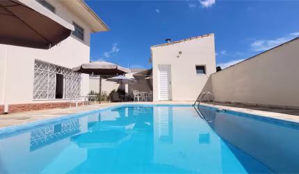 Sobrado para venda no Jardim São Bento. 4 suítes, 10 vagas, piscina. área gourmet, quintal Braz Leme