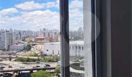 Apartamento à venda na Liberdade