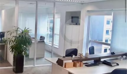 Comercial-São Paulo-VILA NOVA CONCEIÇÃO | Ref.: REO160065