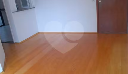 Apartamento na Conselheiro Moreira de Barros - Aluguel