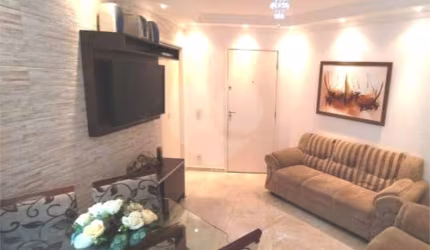 Apartamento para venda na Vila Bela Vista - 2 quartos - 1 vaga.