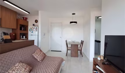 Apartamento-São Paulo-LAPA | Ref.: REO1065098