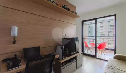 Apartamento tipo studio a 400m da estação Ana Rosa - 1 vaga - lazer