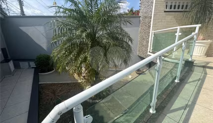 Imóvel Exclusivo com 381m² e Duas Casas Independentes - Energia Solar e Sustentabilidade