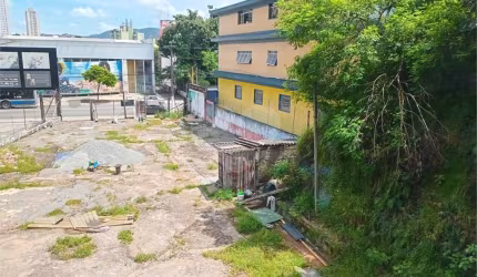 Terreno Comercial