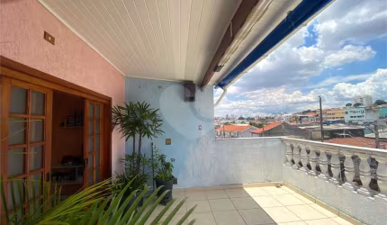 Sobrado Completo no Imirim – 140 m² de Área Útil, Valor Abaixo da Avaliação!