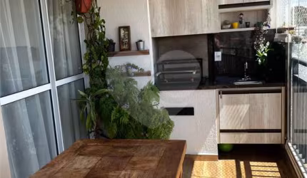 Belíssimo apartamento na Vila Maria com Varanda Gourmet