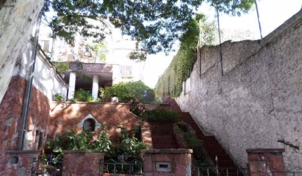 Terreno com Duas Casas 800m² em Santana | Área para incoropoção | Oportunidade