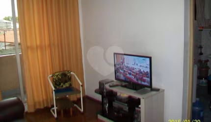Apartamento, 1 vaga fixa.