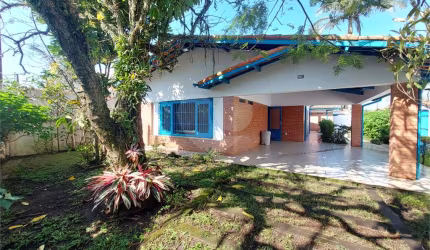 Casa térrea no Solemar - Praia Grande