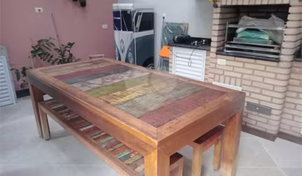 Vende-se casa ampla, totalmente reformada em Santa Terezinha