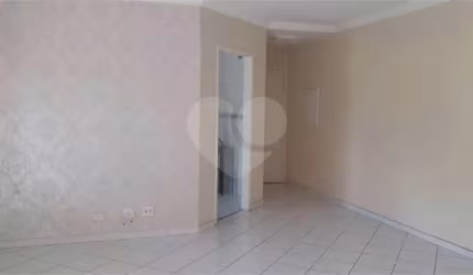 Lindo apto abaixo da avaliação localização previlegiada..