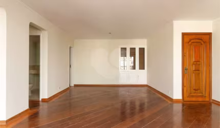 Apartamento para locação com vista aberta para o Parque do Ibirapuera.