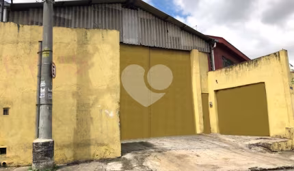 LOCAÇÃO -  GALPÃO 1300 METROS DE CONSTRUÇÃO PROXIMO A MARGINAL