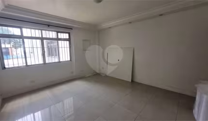 Apartamento com 2 quartos na Móoca