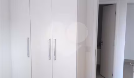 APARTAMENTO 2 DORMITÓRIOS (1 SUÍTE), VARANDA E 1 VAGA DE GARAGEM PARA LOCAÇÃO - VILA ROMANA