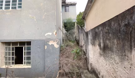 Casa 04 dormitórios para venda e locação na Água Fria em São Paulo/SP
