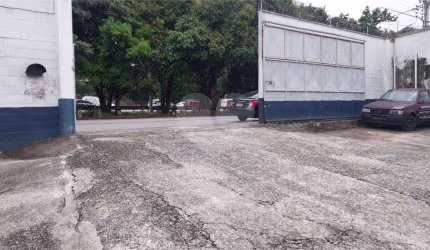 Galpão Comercial - São João Climaco