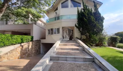 Casa-Santana de Parnaíba-ALPHAVILLE | Ref.: REO1079566